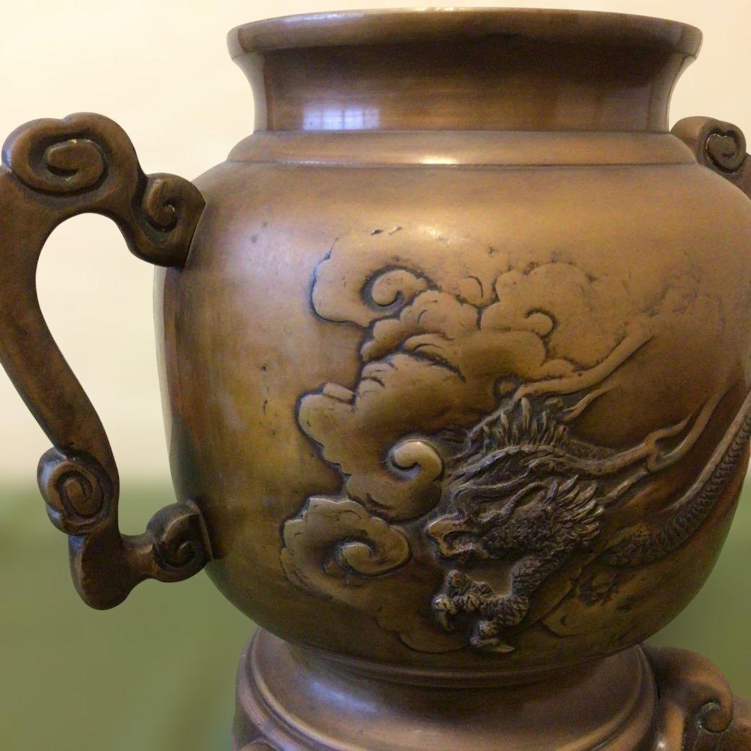 薄端　花器　印あり　三つ足　真鍮　蔵出し品　アンティーク　龍と富士
