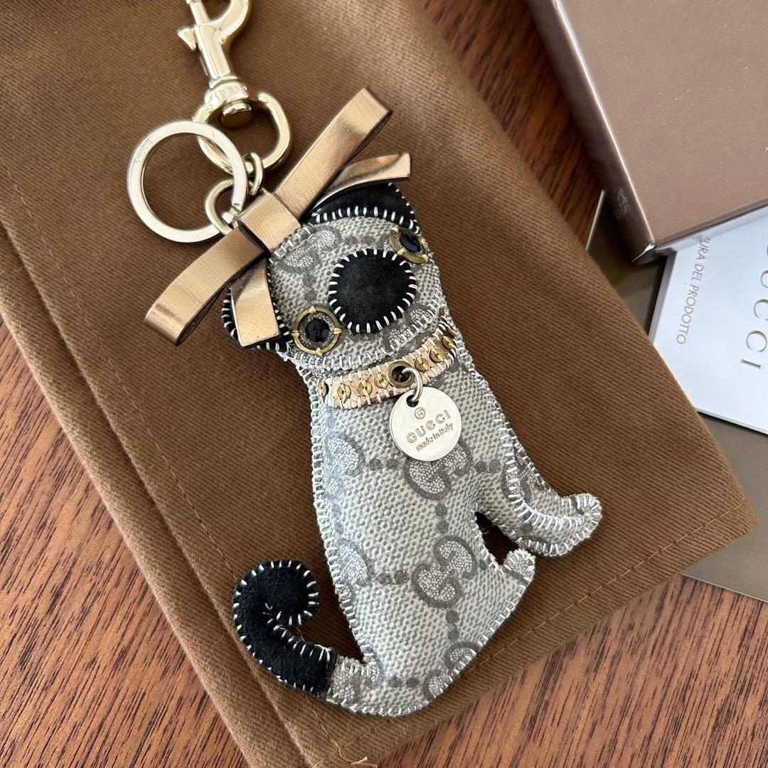 【美品・レア】GUCCI バッグチャーム　パグ　グッチョリ　オリバーくん