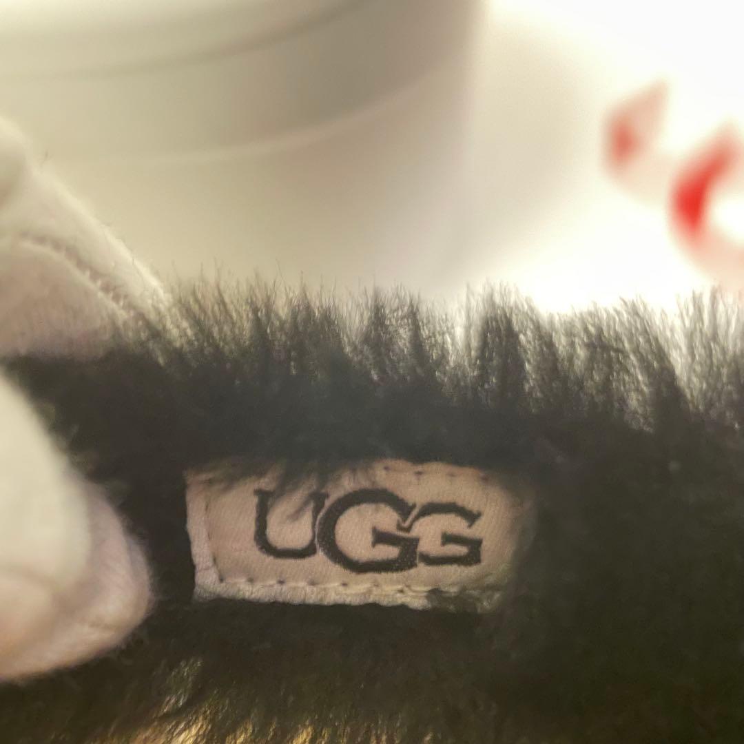 【新品未使用】UGG シープスキン イヤマフ　イヤーマフラー　耳当て　ブラック