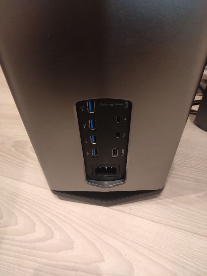 Blackmagic eGPU RX580_大幅値下げ中