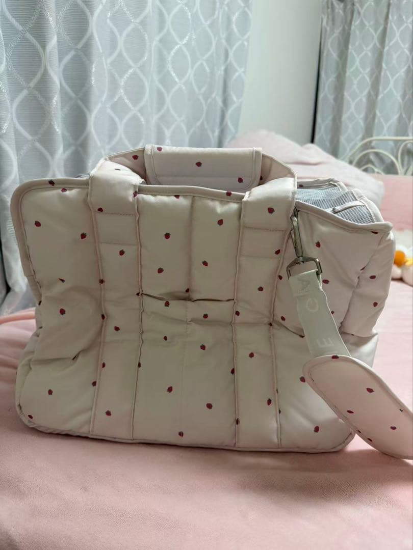 【GELATO PIQUE】いちごキャリーバッグ　美品