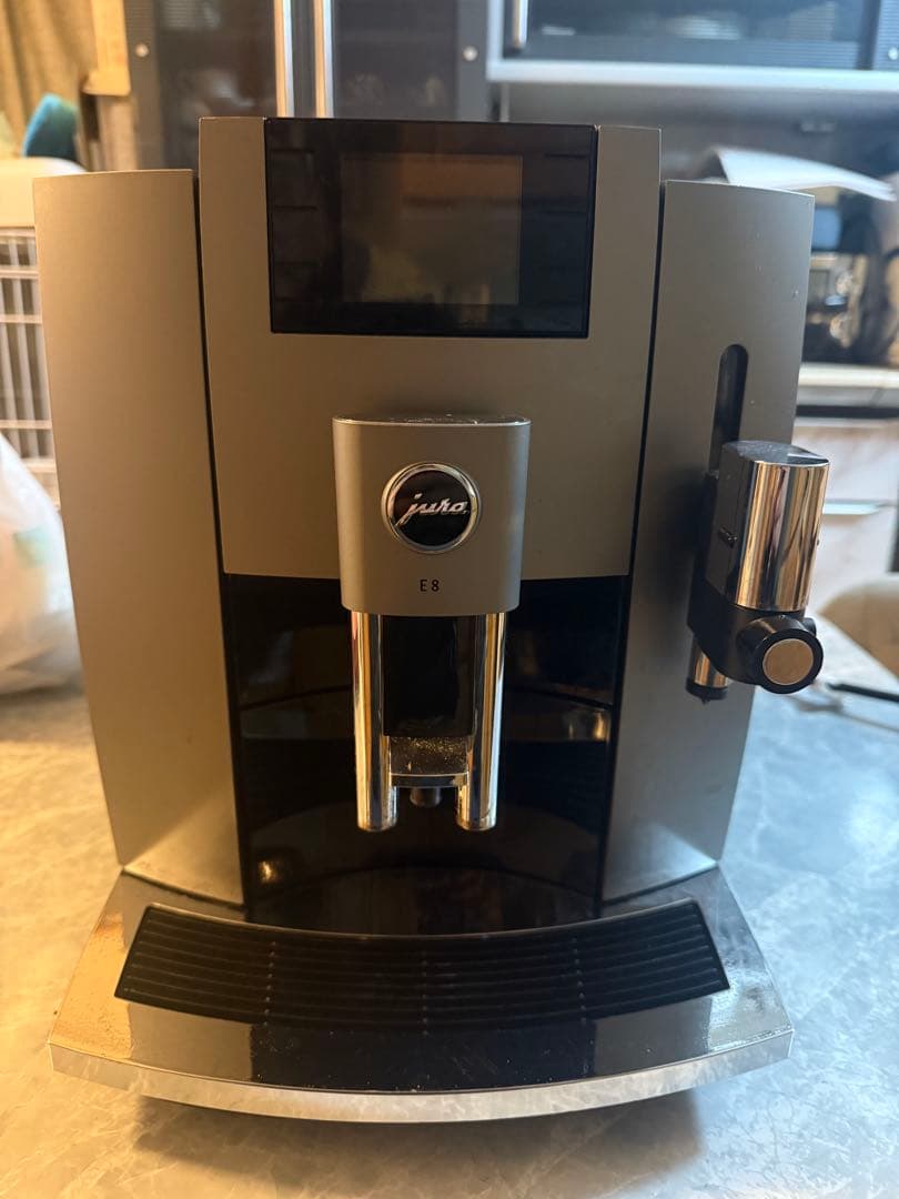 [値下げ]Jura E8 自動エスプレッソマシン シルバー