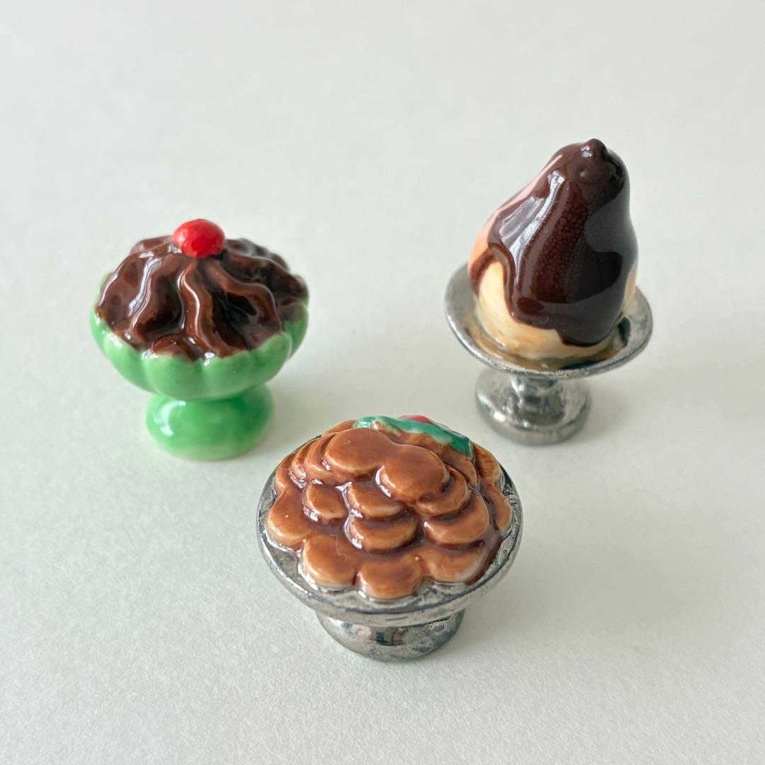 チョコレートにまつわるフェーヴシリーズ　　フランス雑貨　ミニチュア　陶器
