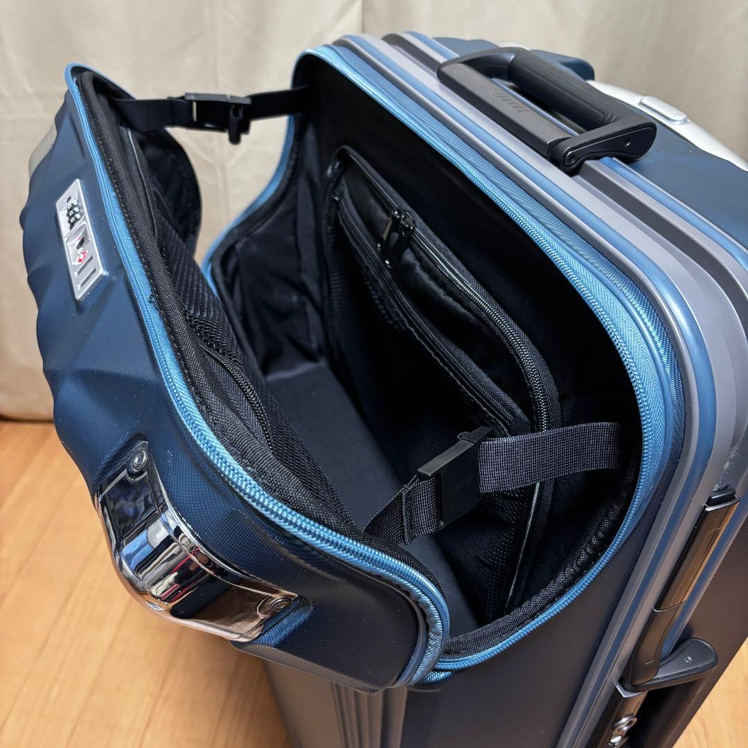 【美品】トラベリスト ピエドラ 73L TSAロック付き キャリーケース 旅行