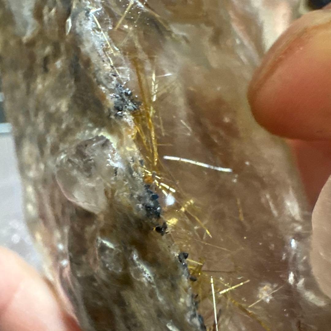 【高品質】ゴールドルチル 龍彫刻 原石置物 台座付