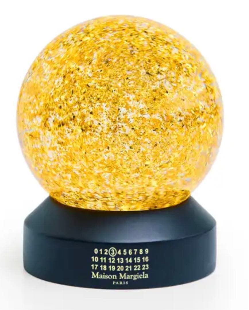 メゾンマルジェラ スノードーム グリッター グローブ ホリデー 限定 ノベルティ
