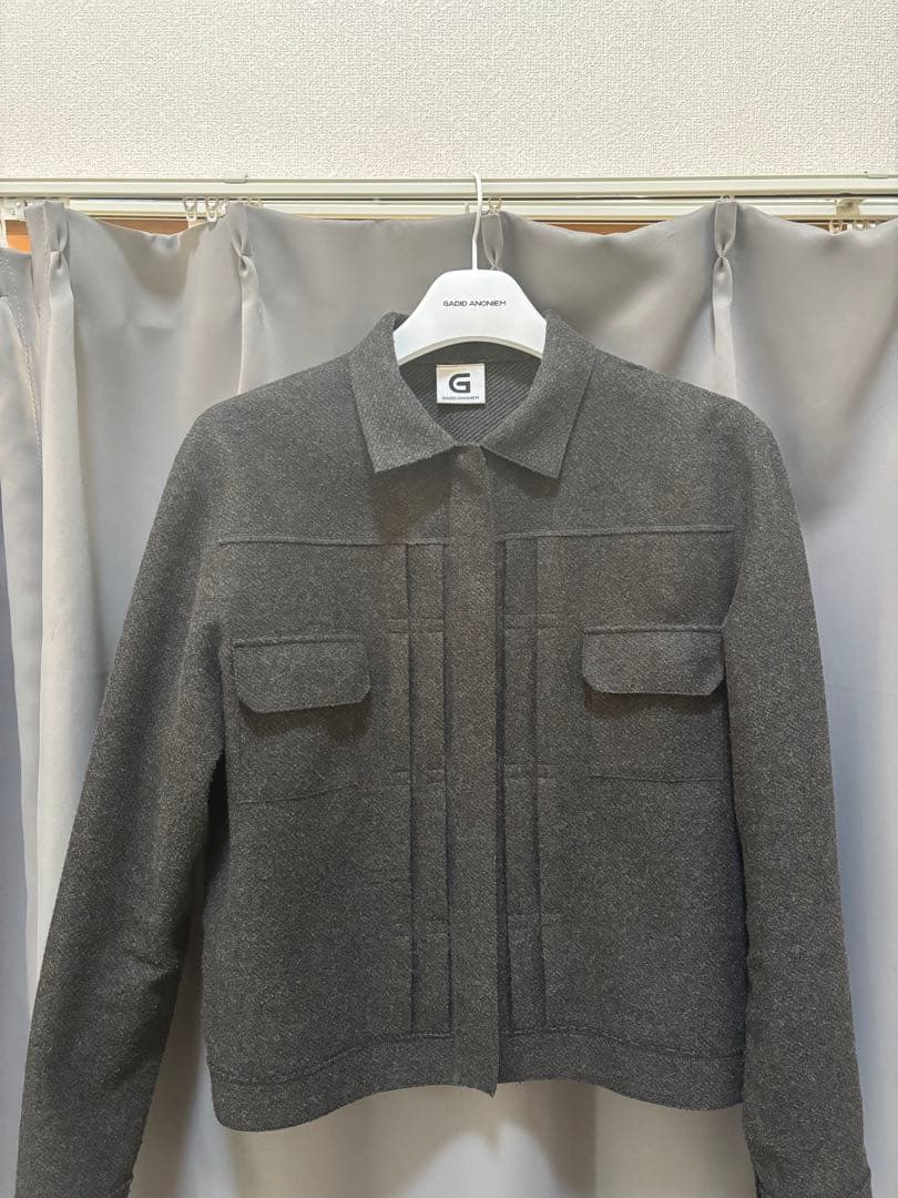 トップス GADID ANONIEMI