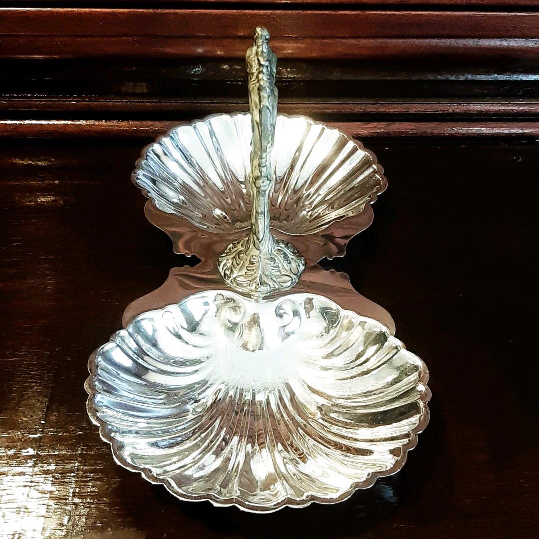 NYで買ったアンティークなシェル型トレイ