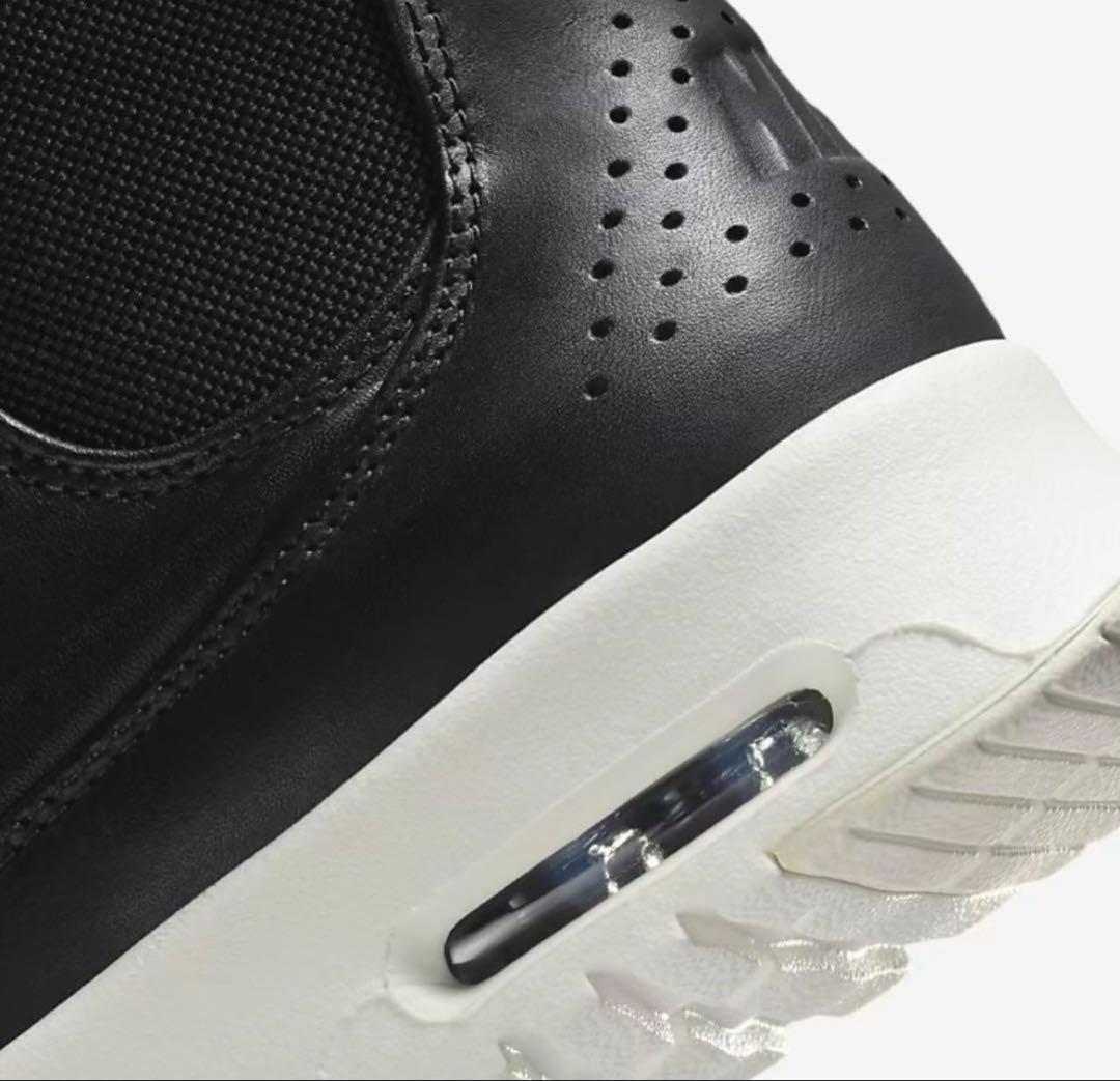 未使用 Nike AirMax Thea Midミドルカットスニーカー