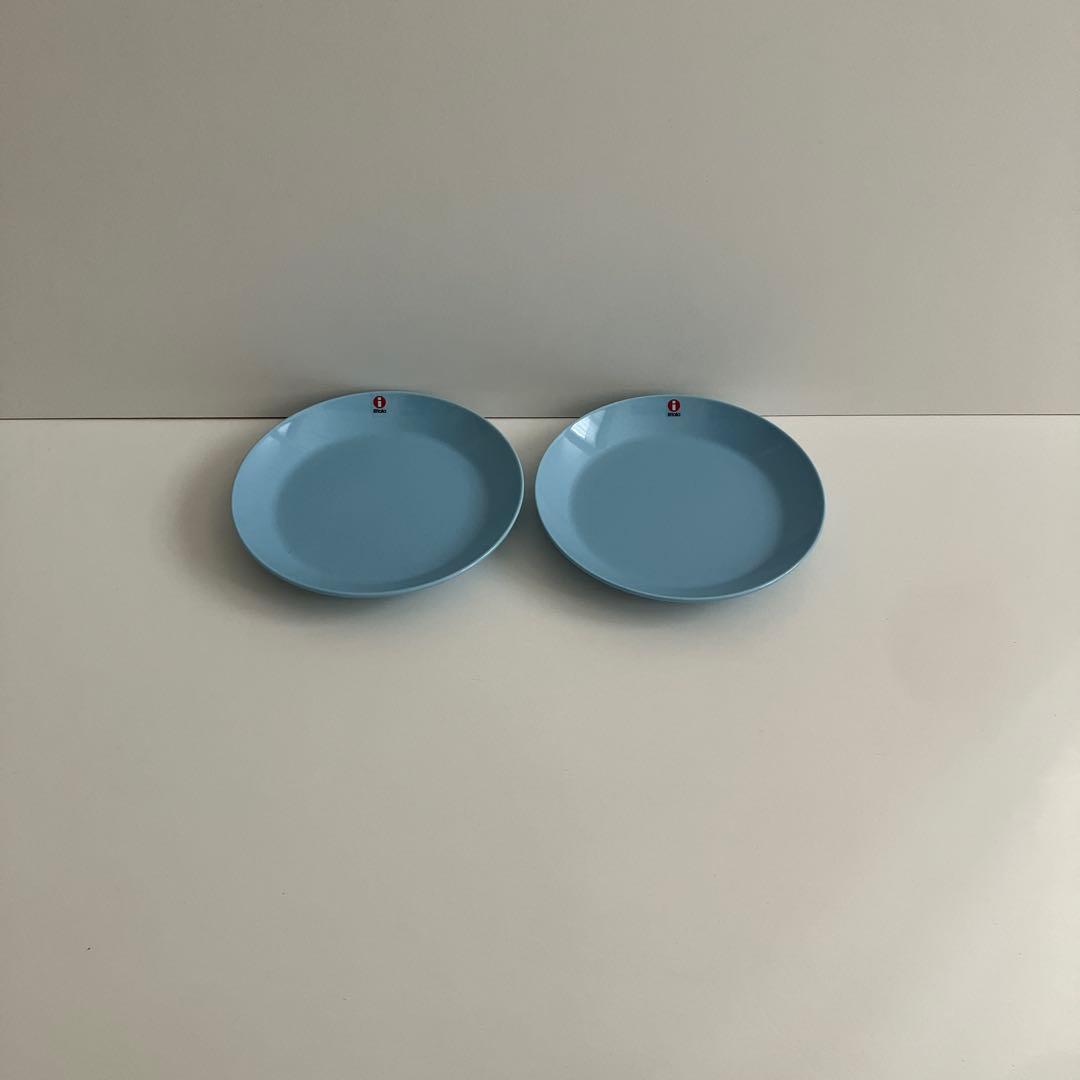 新品イッタラ　ティーマ17cm プレート　ライトブルー　２枚