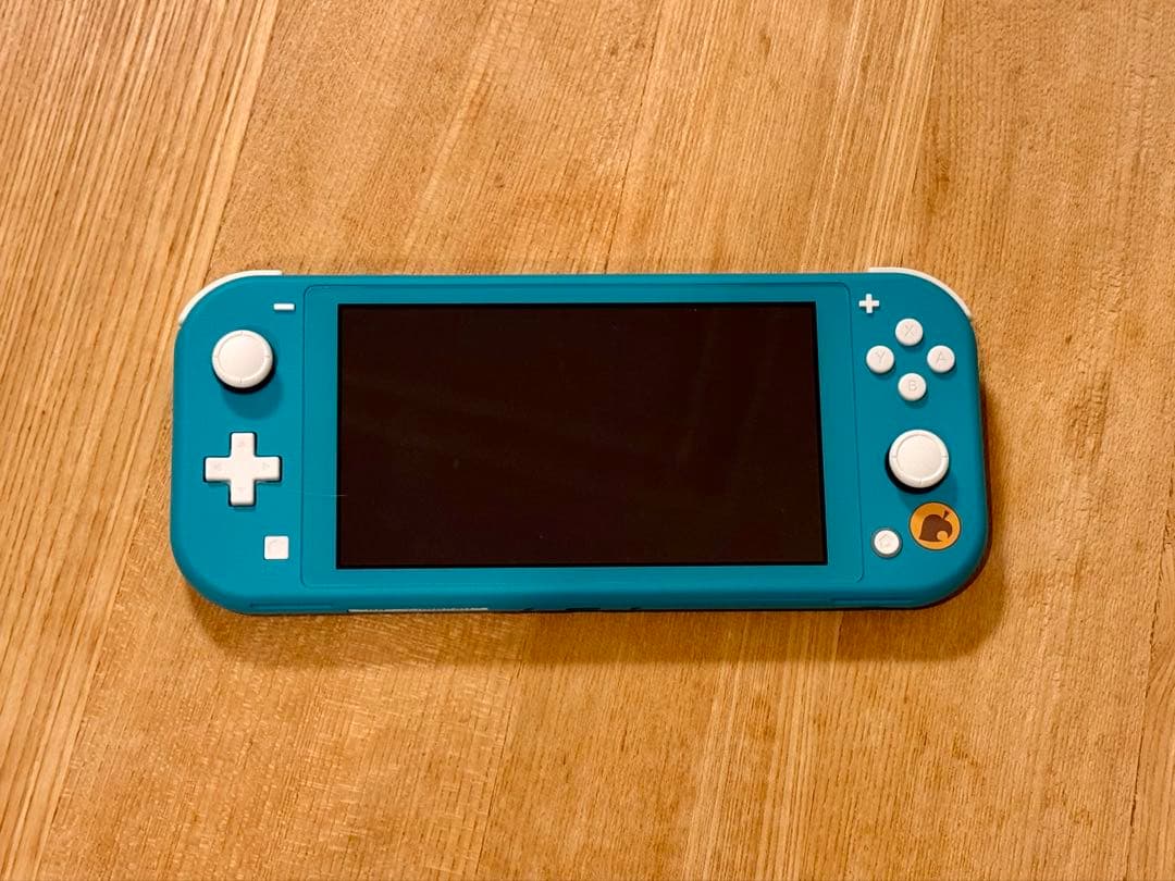 美品　Nintendo Switch Lite あつまれどうぶつの森デザイン