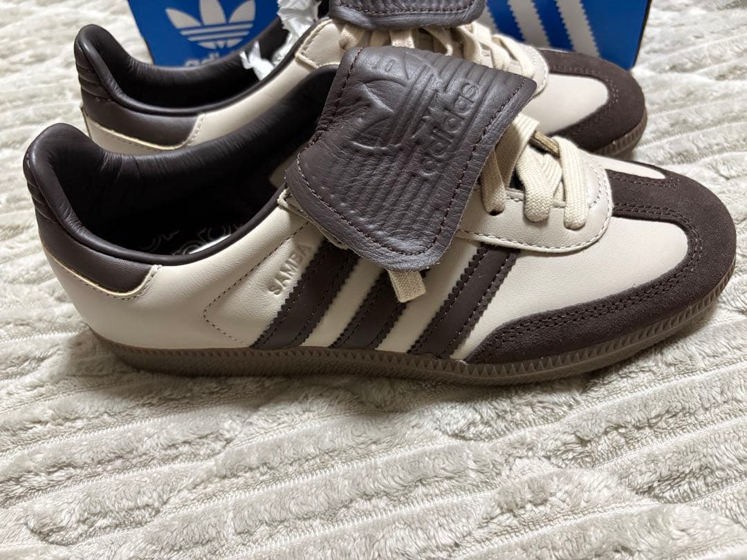adidas samba LT EDIFICEベージュ　IENA別注