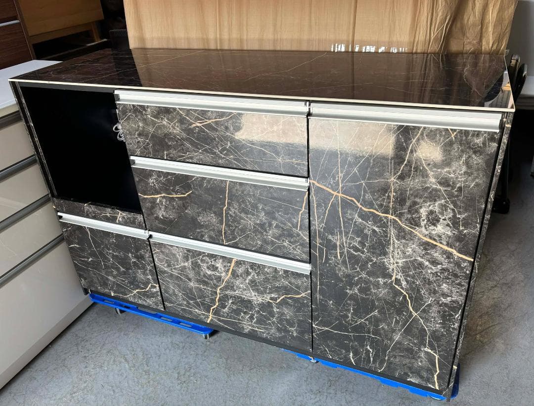 大人気 ブラック セラミック天板140キッチンカウンター 幅140cm Used