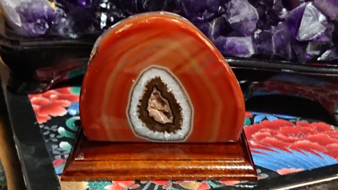 オレンジメノウドーム　人気急上昇　ドゥルージータイプ　知性、幸運をもたらす