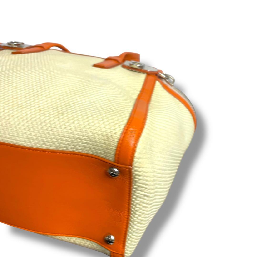 フェラガモ　トートバッグ　キャンバス×レザー　ガンチーニ　オレンジ　アリアナ