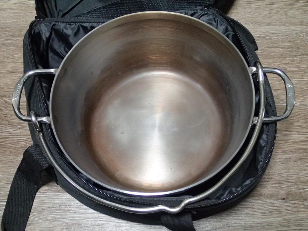 ステンレスダッチオーブン 10インチ ST-910　ケース付