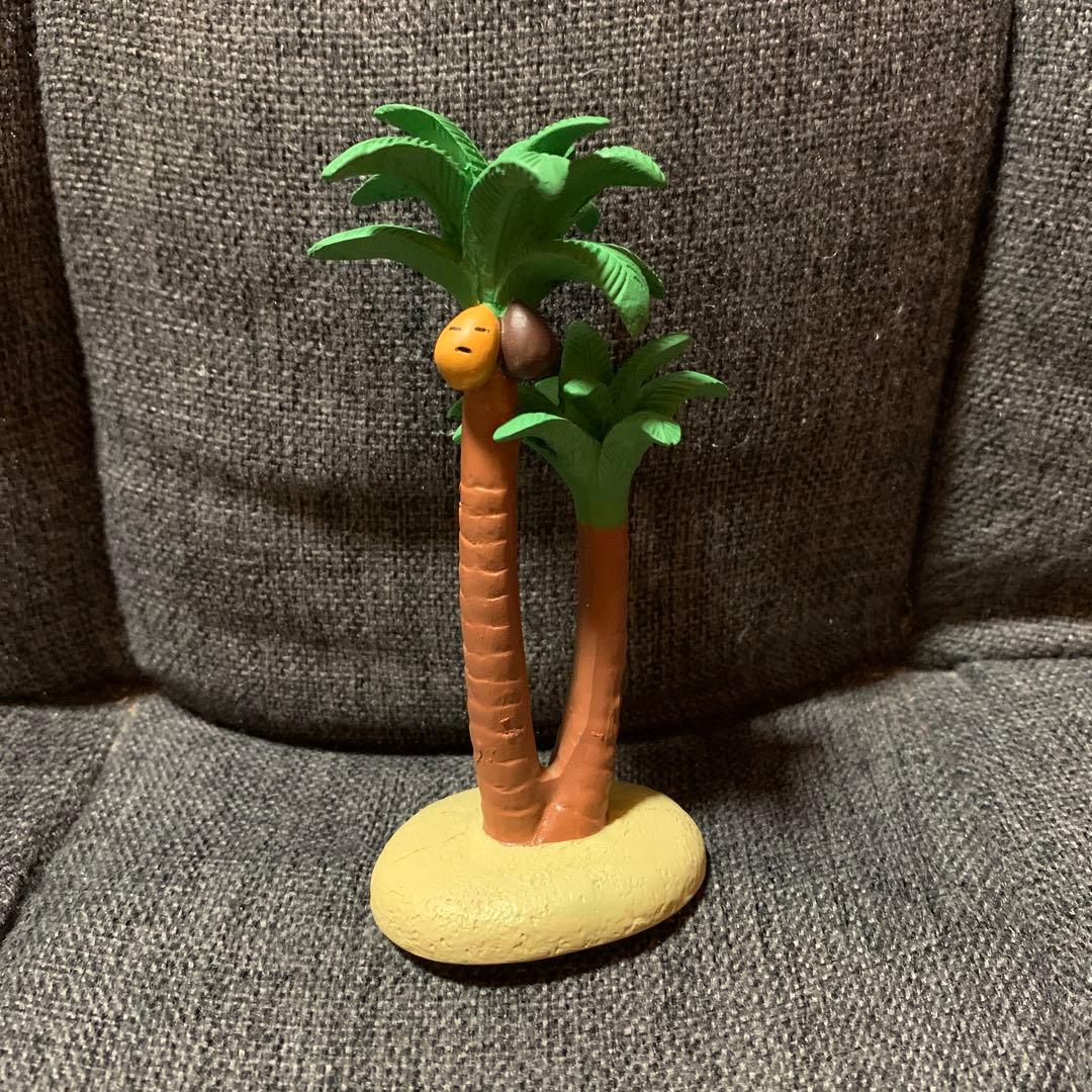 レア!!concombre コンコンブル この木なんの木やしの木