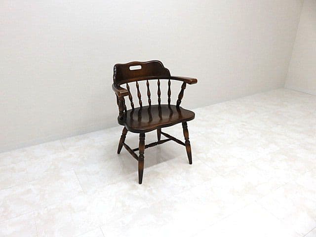 飛騨産業/キツツキ　「穂高」楢無垢材ウィンザーチェア　　　　アームチェア