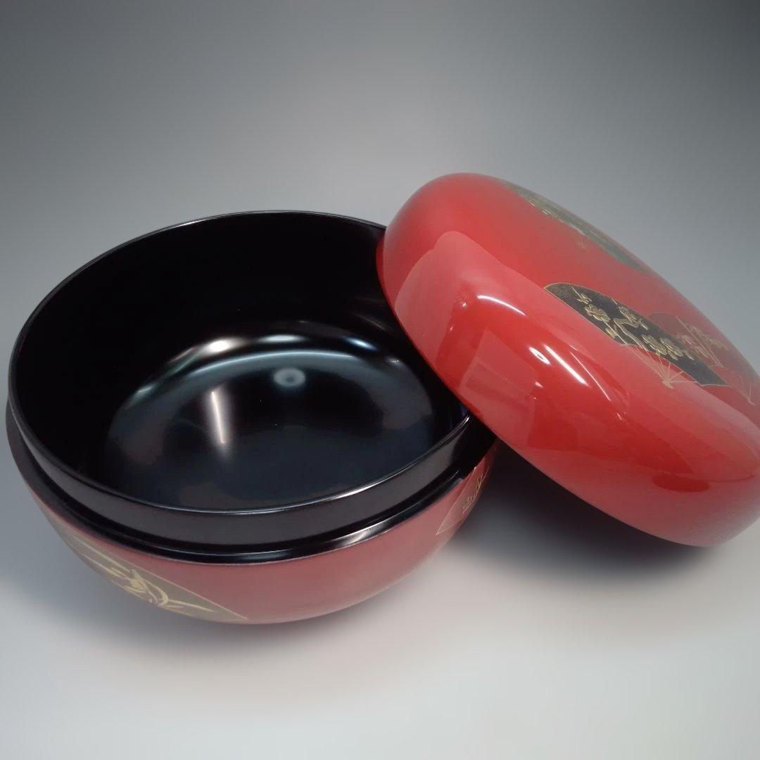 食籠　ジキロ　木製　五君子（松竹梅蘭菊）