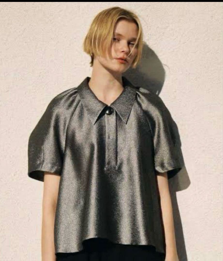 machatt メタリックパフスリーブブラウス