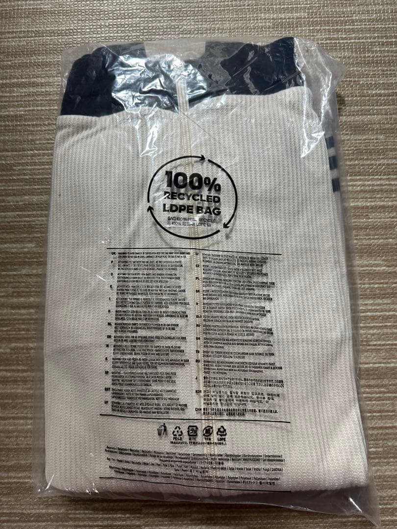 アディダス アディカラー ワッフル ベッケンバウアー ジャージ 在原みゆき