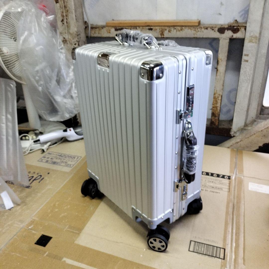 スーツケース オールアルミ合金 キャリーケースTSAロック機内持ち込み Sサイズ