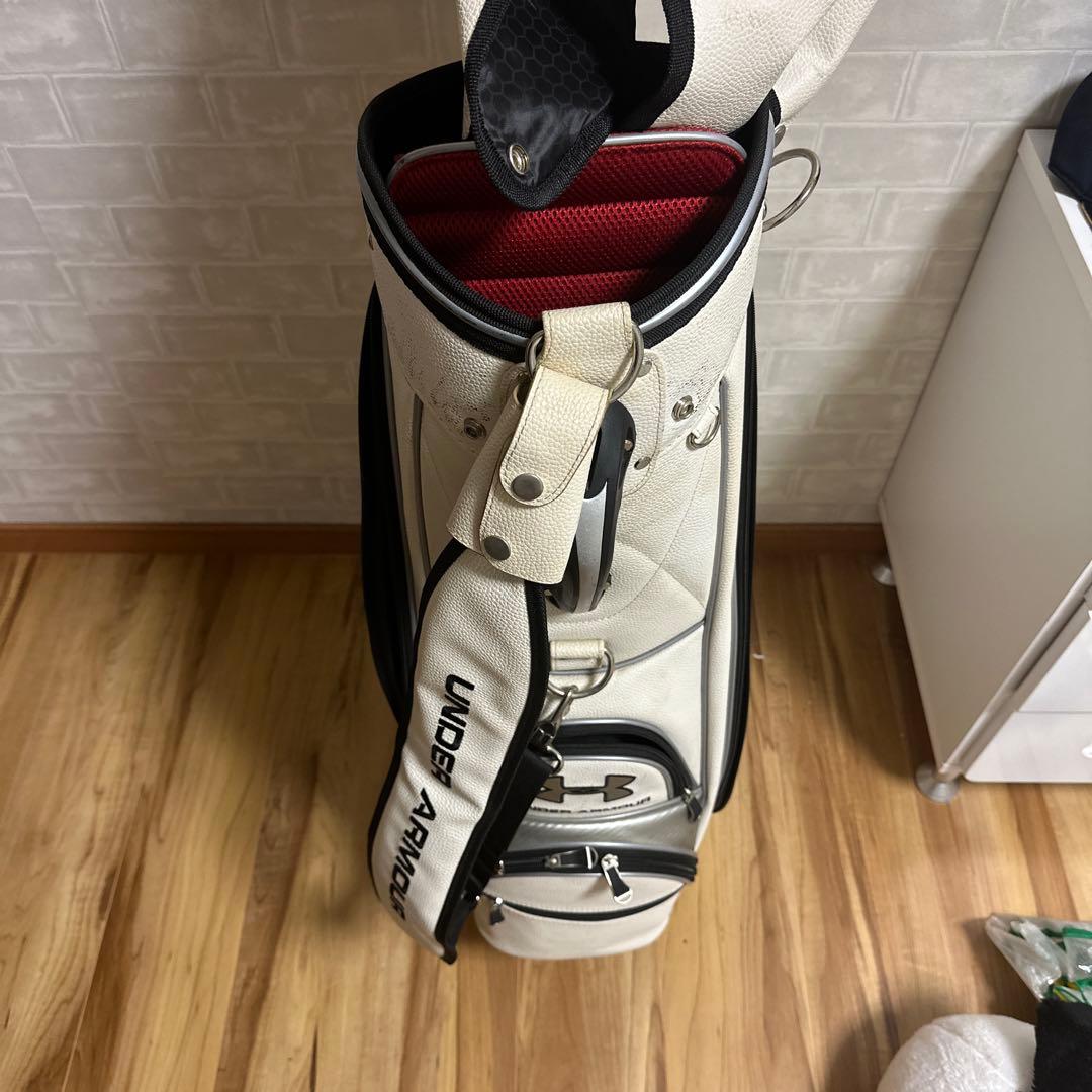 アンダーアーマーゴルフキャディバック