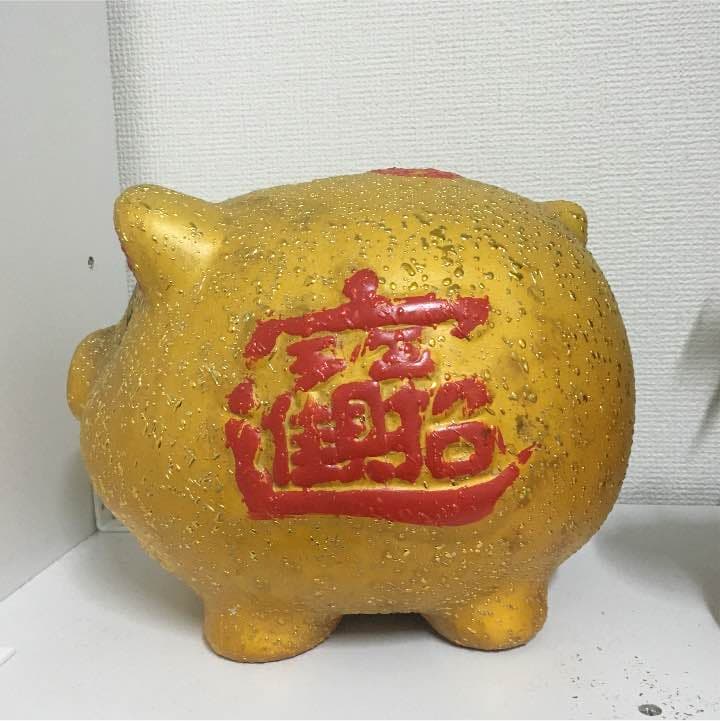 金豚の貯金箱