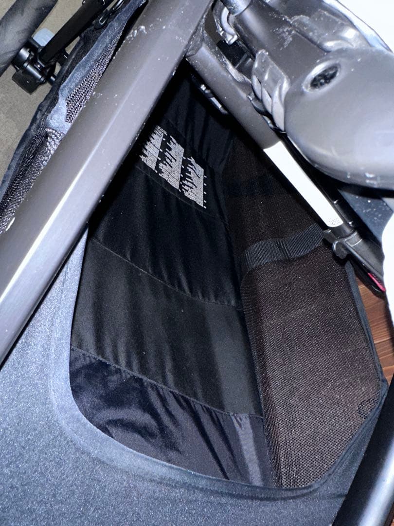 美品 使用半年 送料込 Joie 2人乗りベビーカー エヴァライトデュオ