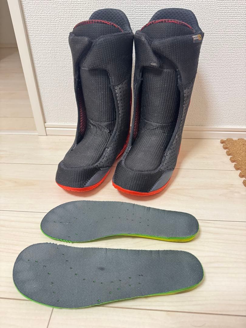 h*1様 BURTON(バートン) ION WIDE 26センチ