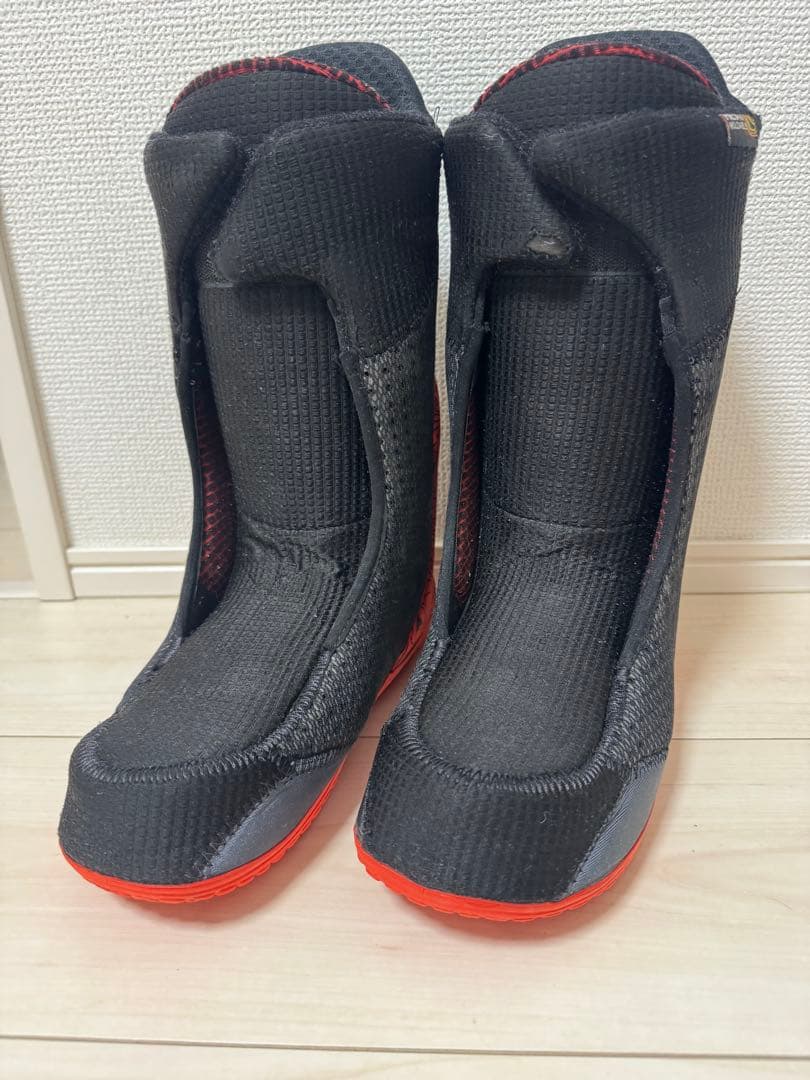 h*1様 BURTON(バートン) ION WIDE 26センチ