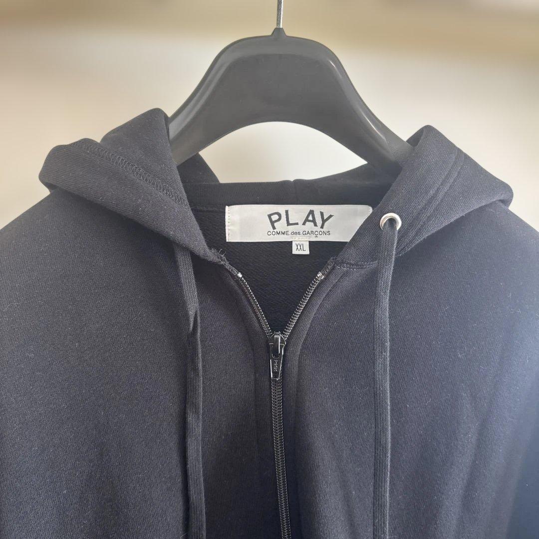 PLAY COMME DES GARÇONS ジップアップパーカー