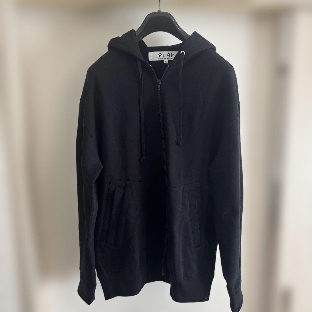 PLAY COMME DES GARÇONS ジップアップパーカー