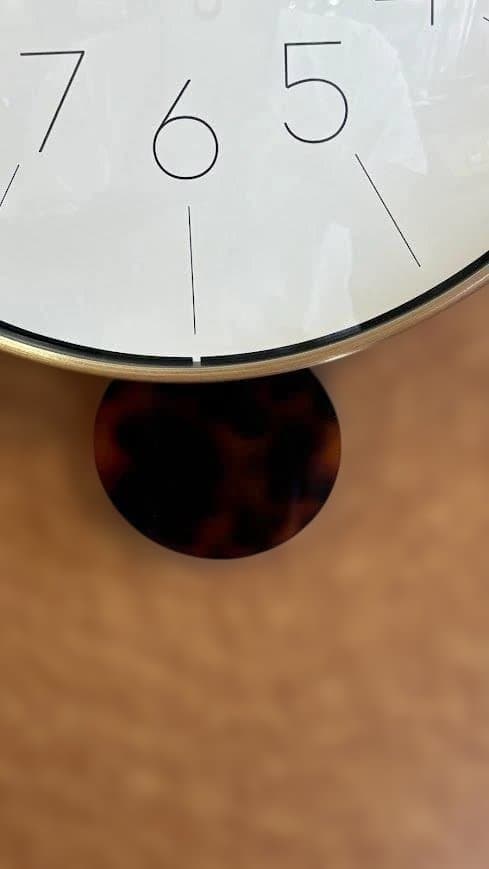 コチコチ音なし★ウォールクロック 時計 振り子時計★掛時計　インターフォルム