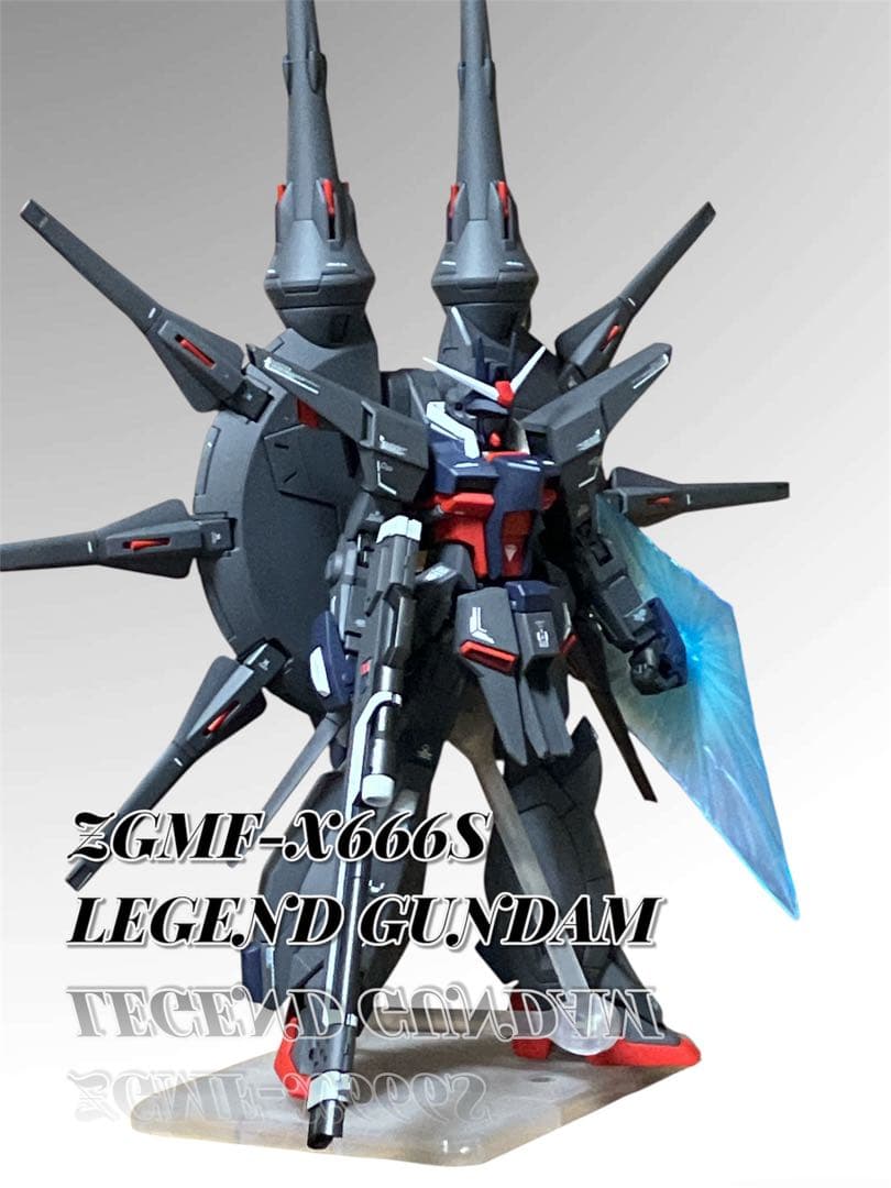 HGCEレジェンドガンダム　全塗装　完成品