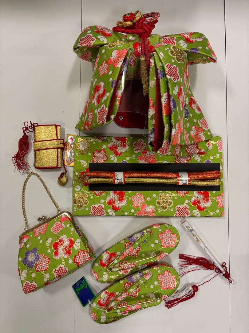 七五三　新品　結び帯セット　黄緑　梅　鹿子柄　カラフル装飾　日本製