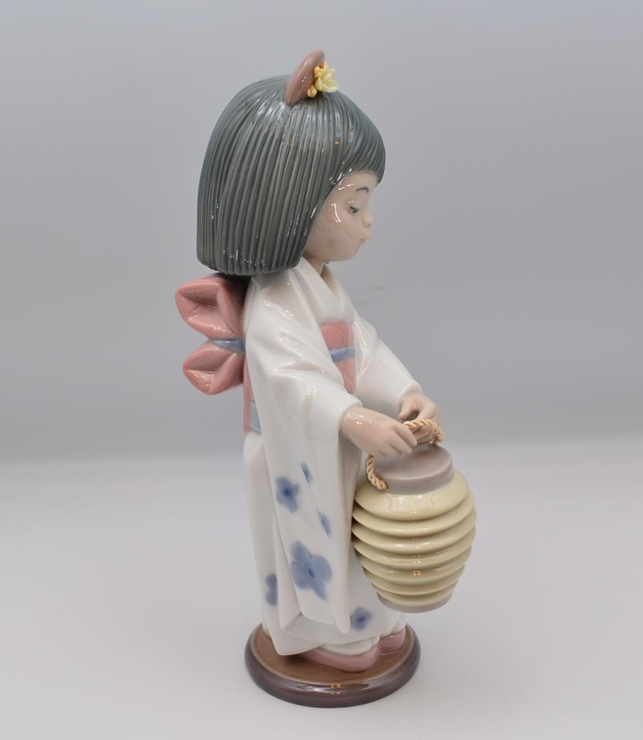 東洋の行灯／青いドレスで踊る少女　リヤドロ／ロイヤル　2体おまとめ　ご成約済み