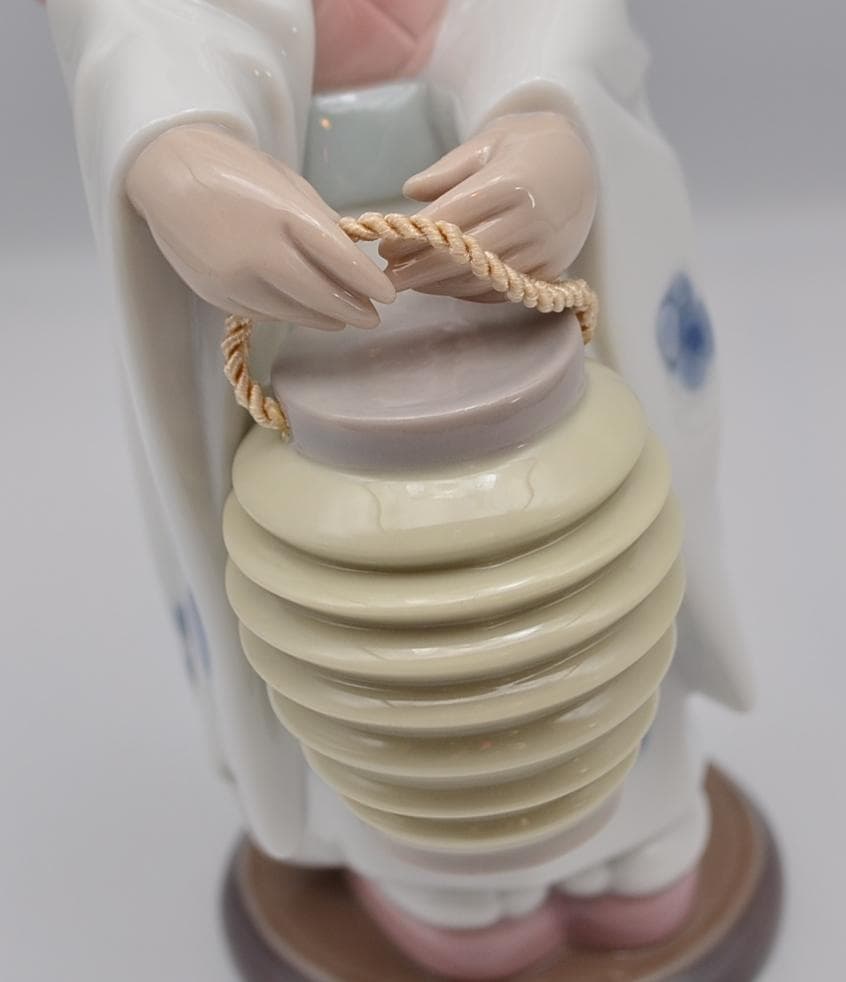 東洋の行灯／青いドレスで踊る少女　リヤドロ／ロイヤル　2体おまとめ　ご成約済み