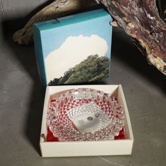 昭和レトロな灰皿　昭和モダン