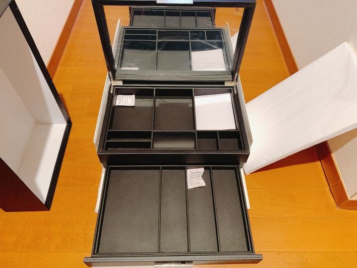 【未使用】本革 アクセサリーケース★ 高級品