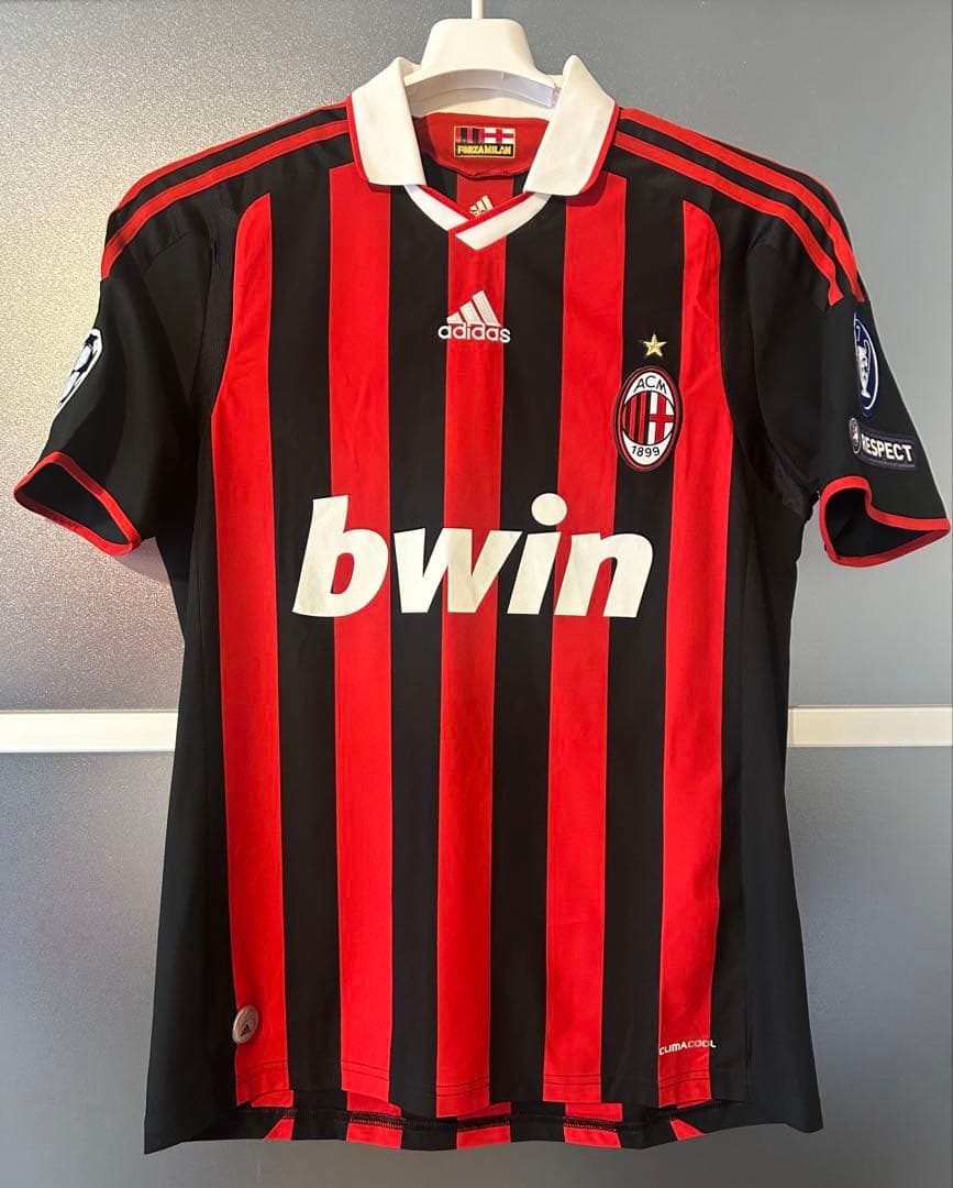 m*n様 ACミラン 2009/10 ホームユニフォーム ロナウジーニョ