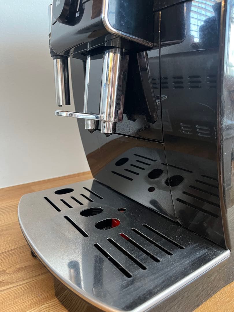 【オマケ付】デロンギ 全自動エスプレッソマシンECAM23120BN 動作確認済