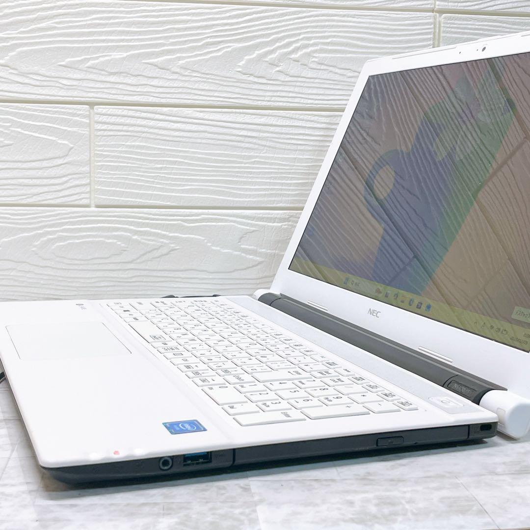 美品✨お買い得✨NEC ノートパソコン カメラ DVD windows11 白