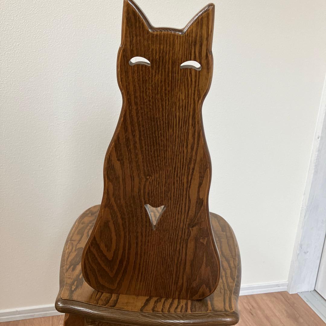 パリの雑貨屋　椅子　ネコチェア