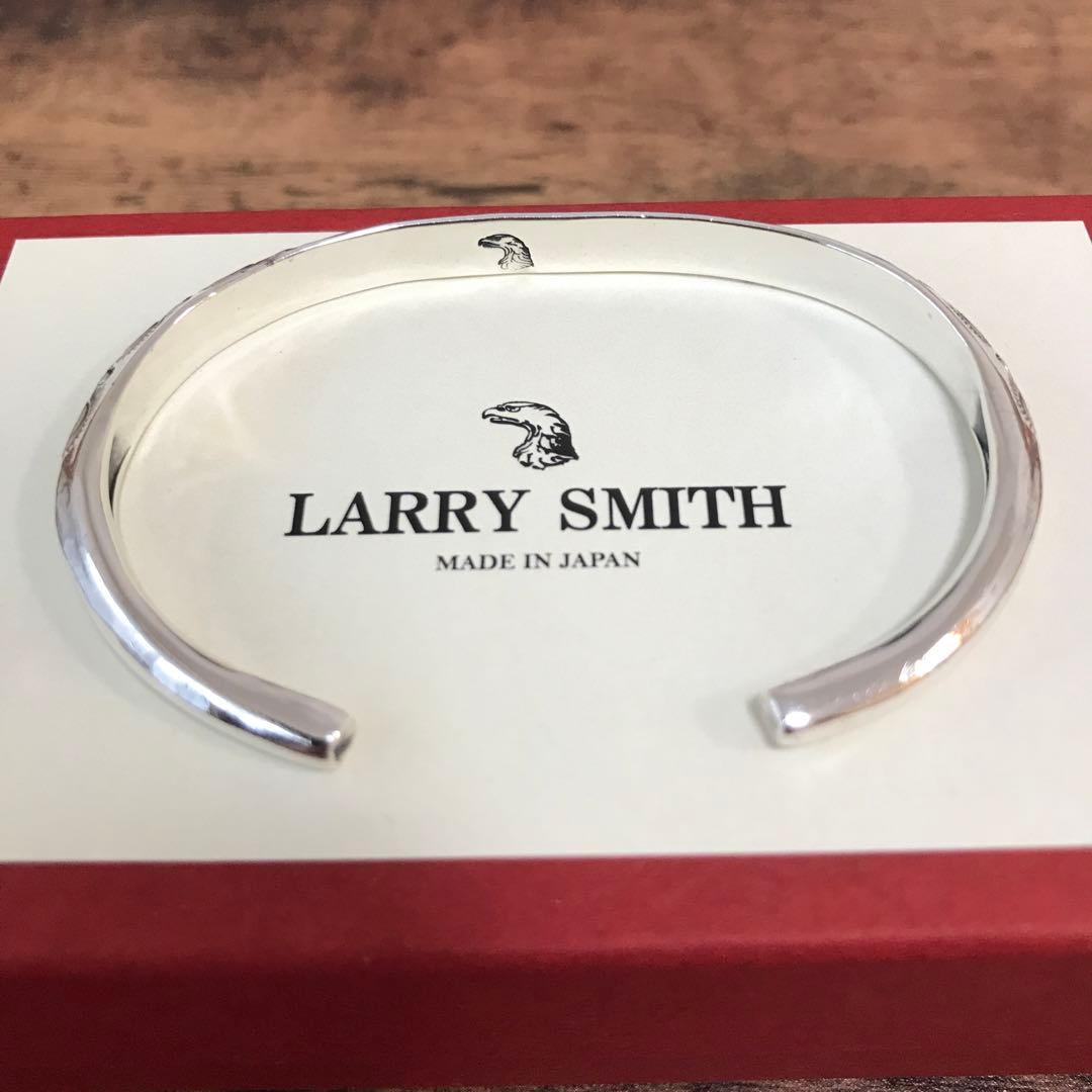ラリースミス LARRY SMITH THIN TRIANGLE バングル