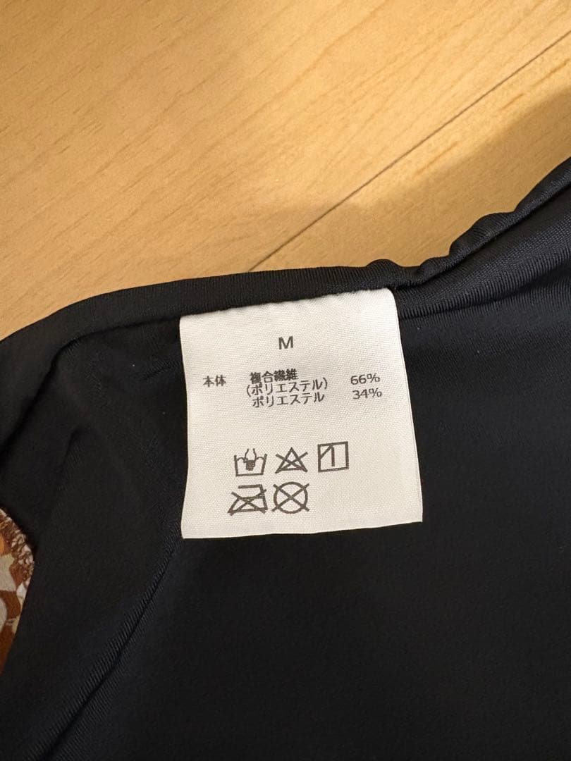 MAKAHOU長袖ワンピース水着 サイズM