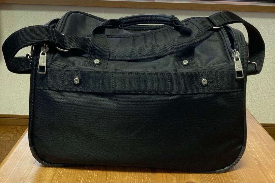 Travelpro Crew Versapack デラックストート　ブラック