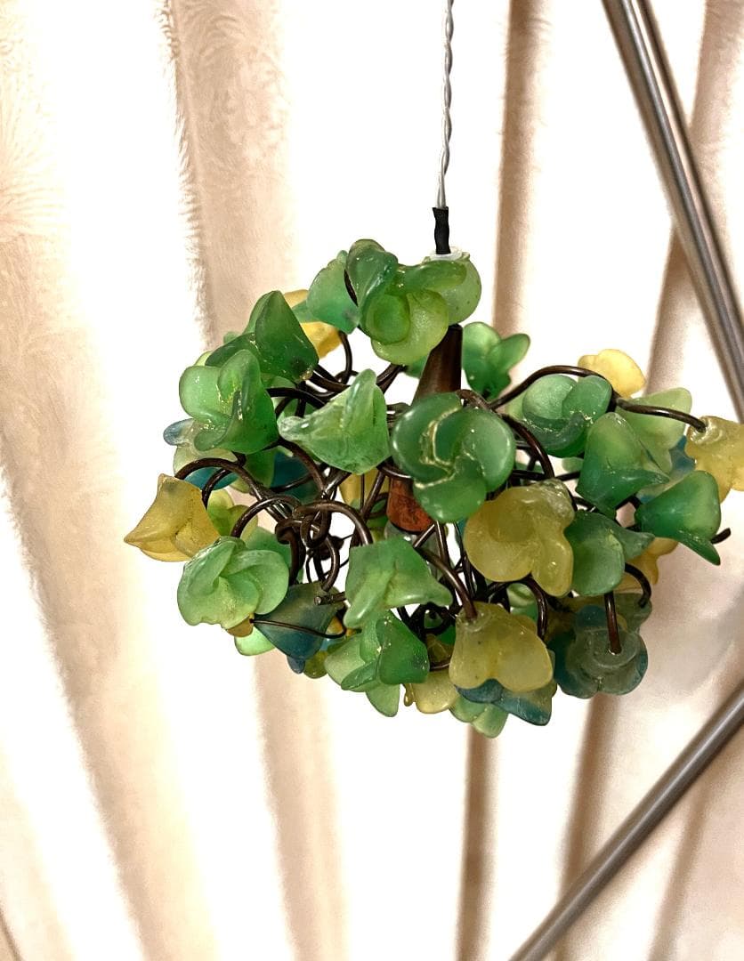 ユダライトランプ グリーンフラワー　ミハエルネグリン