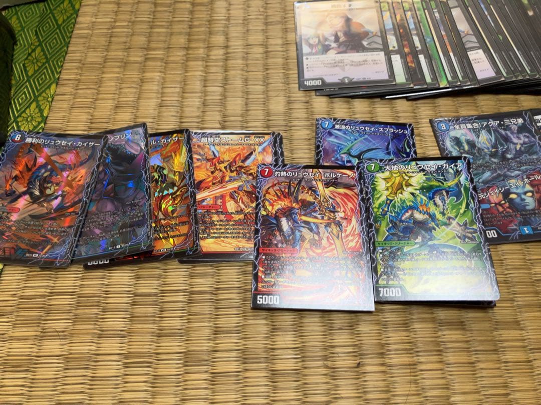 あ*ど様 デュエマ 引退品 1200枚以上