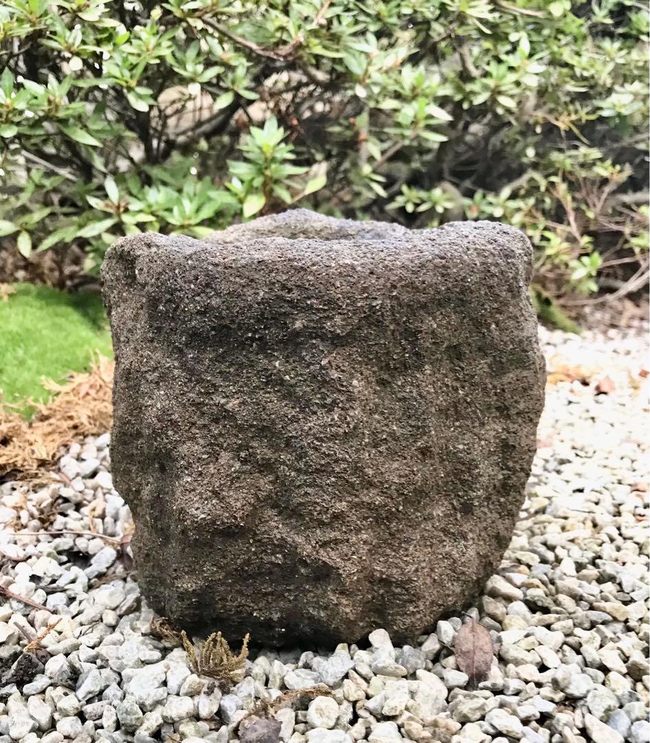 【石鉢・植え込み鉢・一輪差し鉢・和鉢・多肉植物鉢】庭石・置物